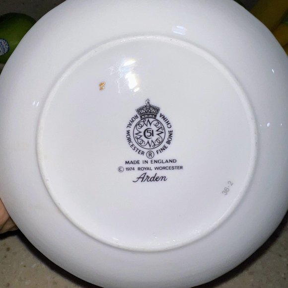 Royal Worcester Arden Fine Bone China Honey Pot - Picture 4 of 4